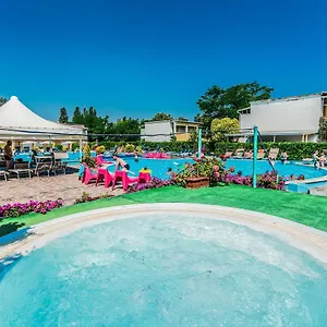 Apartmanhotel Blu Marlin Natural, Lido Adriano